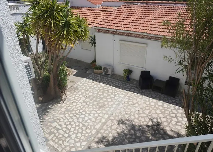 Le Dauphin Du Clim Terrasse *